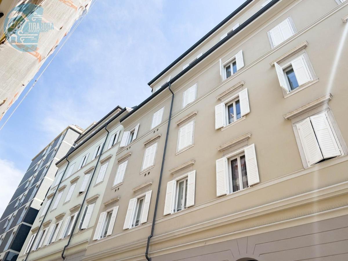 Apartamento Slataper 19 Tirabora Short Rent Trieste Exterior foto